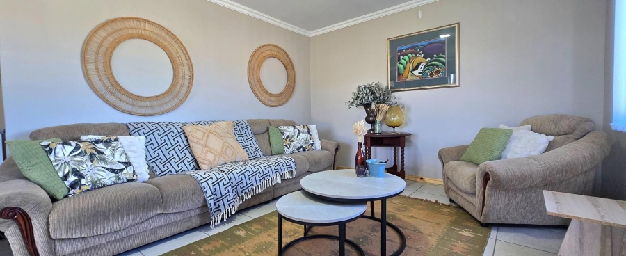 4 Bedroom Property for Sale in Kleinbaai Western Cape